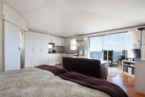 4 chambres, fer et planche à repasser, Wi-Fi, draps fournis