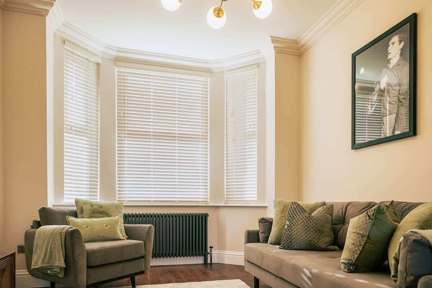 Arena House 3bd W/ Games Room- Walk To Coop/eithad - Manchester