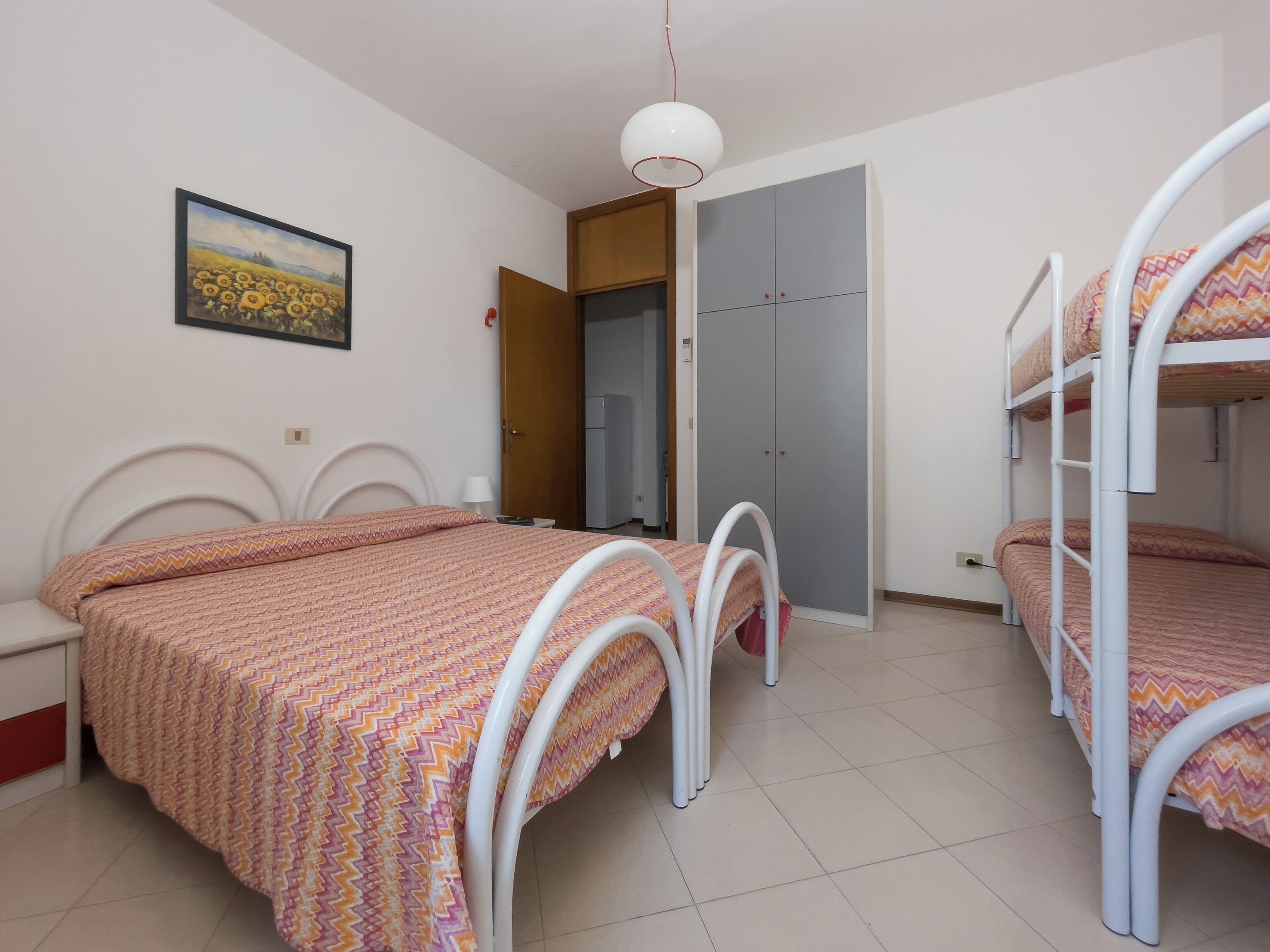 Íbúð - 1 svefnherbergi - svalir - borgarsýn | 2 svefnherbergi