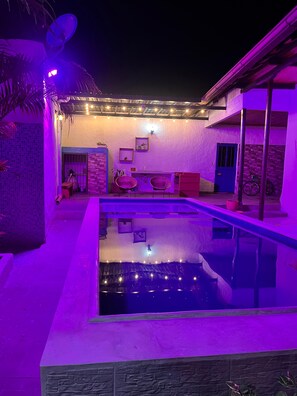 Pool - Private Vacation Home (Honda)