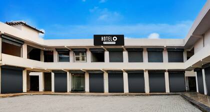 Hotel O Greater Noida West Link Road