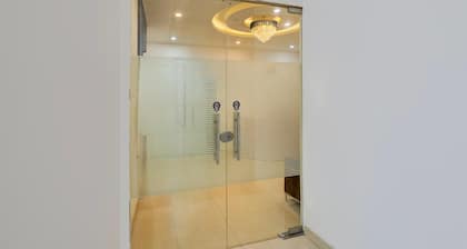 Hotel O Greater Noida West Link Road