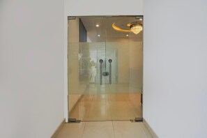 Rumah | Resepsionis