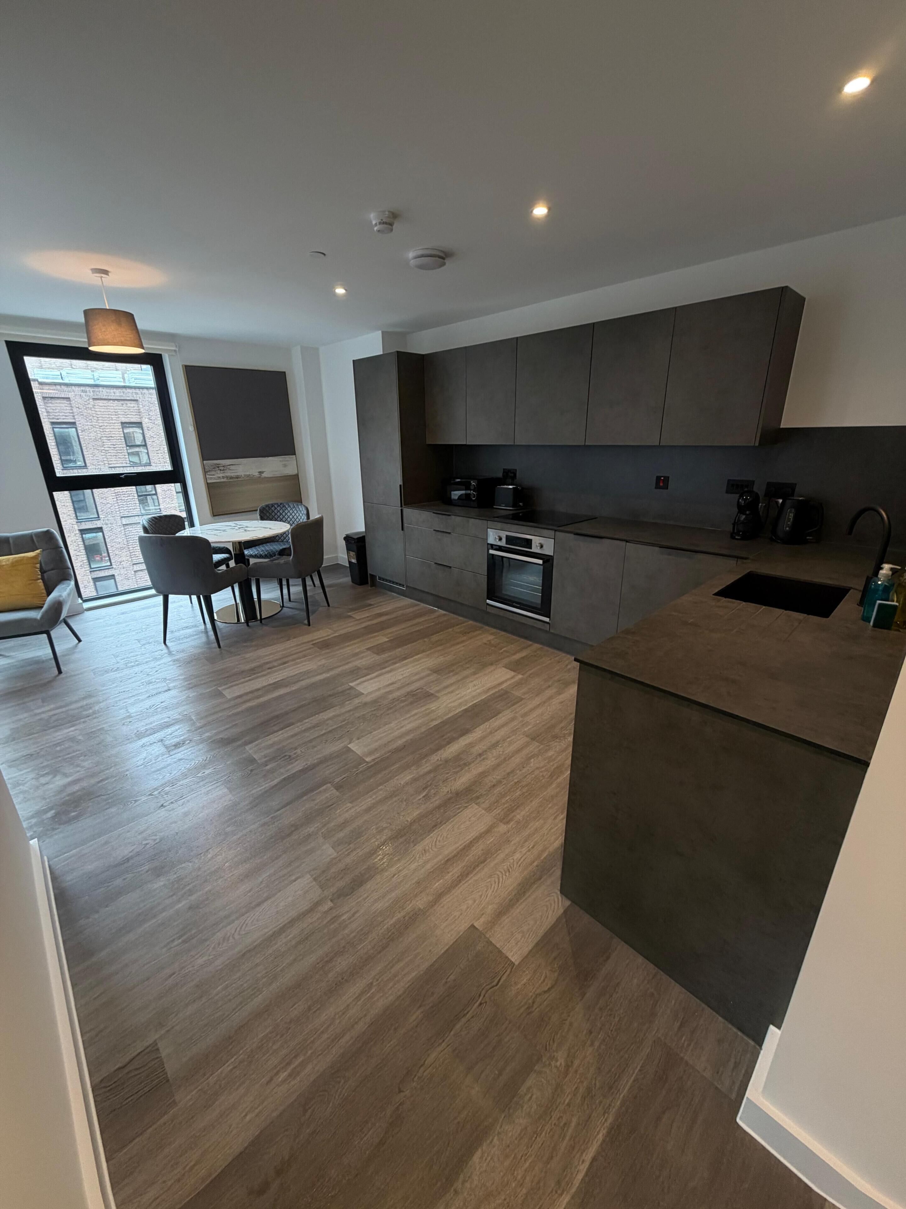 Superior Apartment, Balcony, City View | Private kitchen