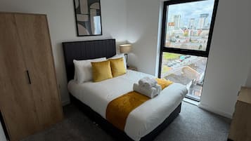 Deluxe Apartment, Balcony, City View