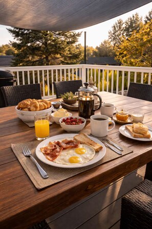 屋外ダイニングエリア