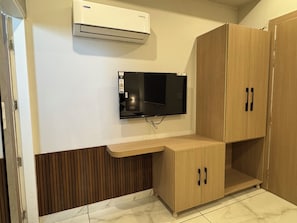 Habitación cuádruple familiar, vistas a la ciudad | Interior