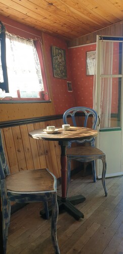 Genuine gypsy caravan in the Tarn gorges