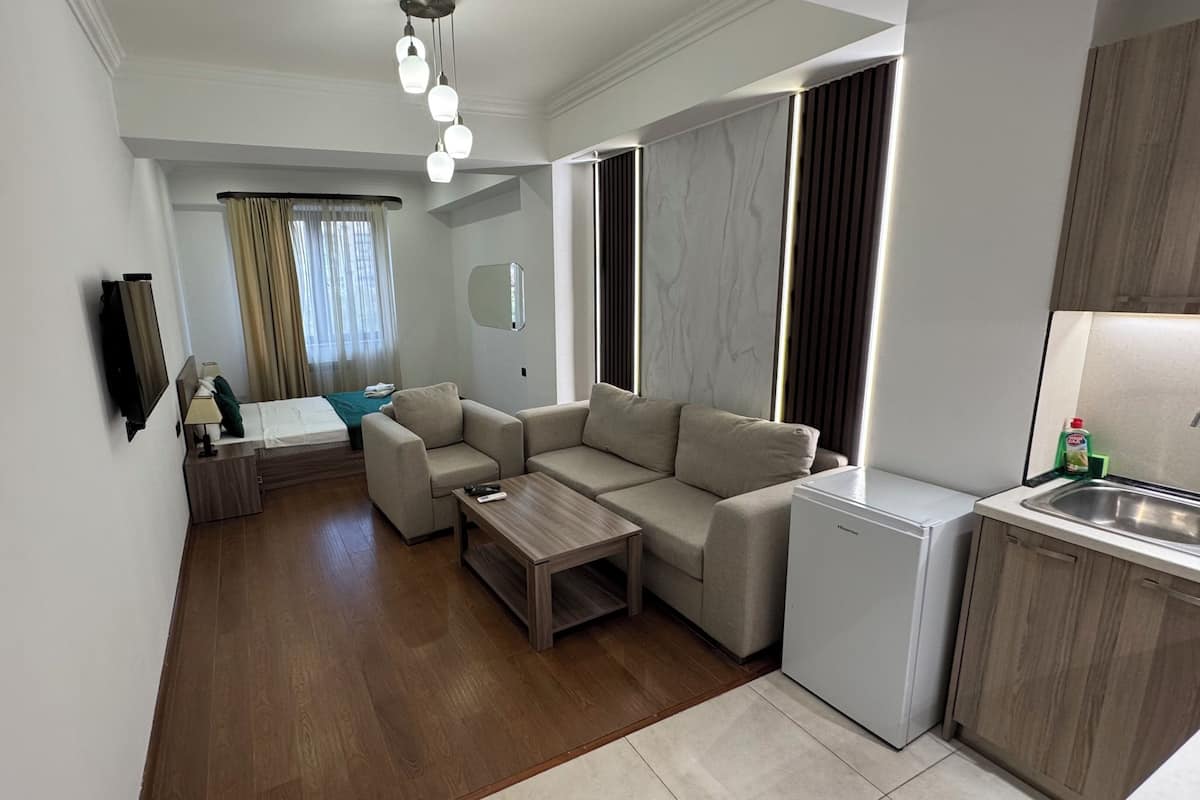 Comfort Apartment, City View