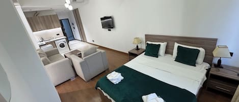 Comfort Apartment, City View