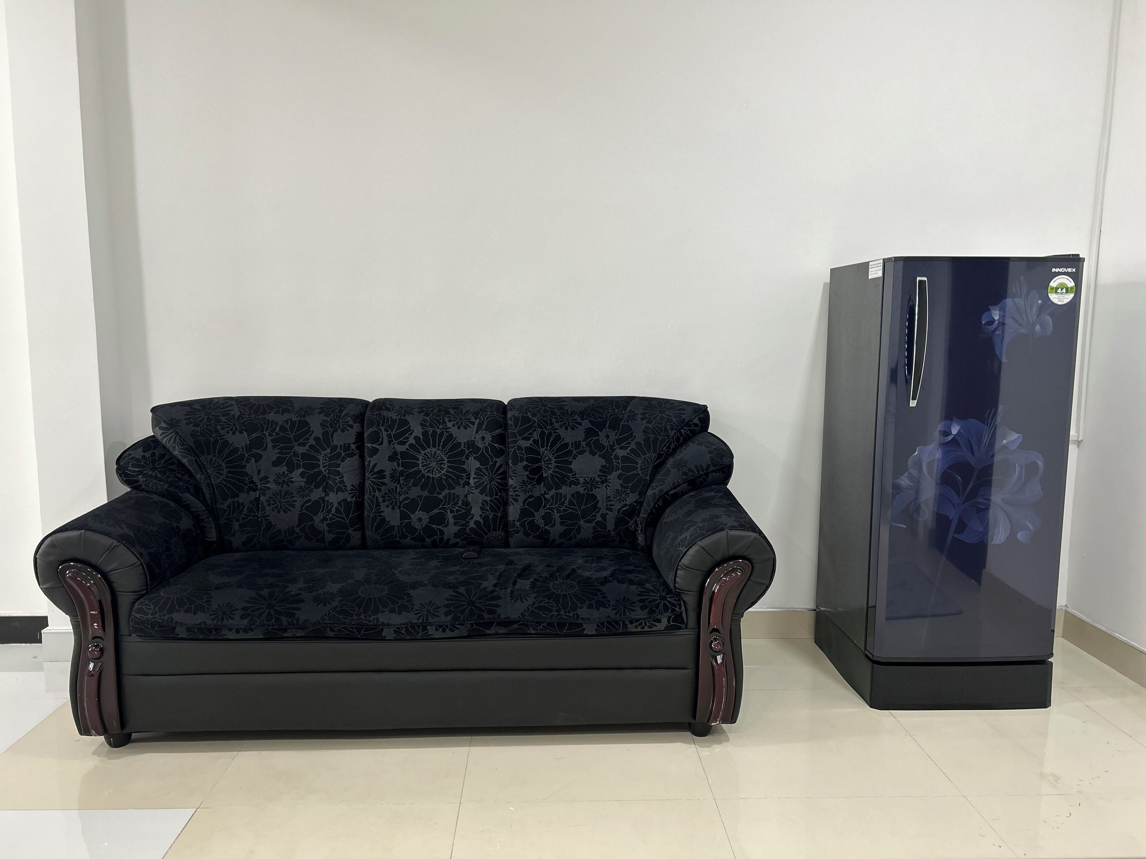 Comfort Apartment, Balcony, Garden View | Living area