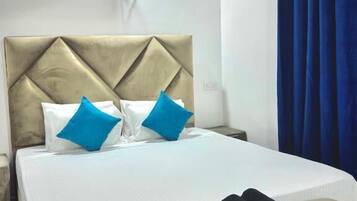 Comfort Apartment, Balcony, City View