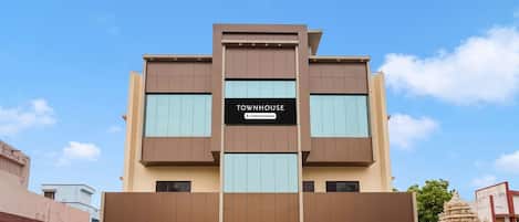 House | Exterior