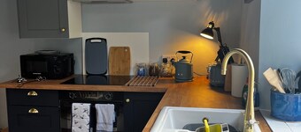 Apartment Sleeps 2 With Pets Welcome