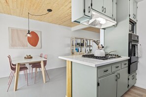 Private kitchen - Zen House, serene & close to everything (Yucca Valley)