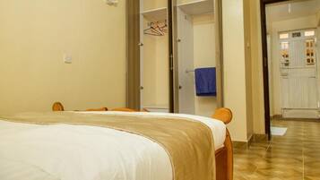 Deluxe Double Room, Balcony, Courtyard View