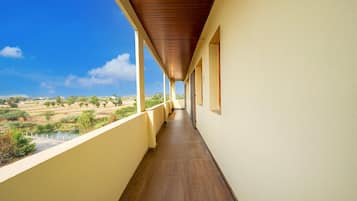 House | Balcony