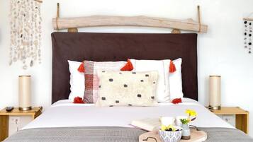 2 habitaciones, escritorio, wifi gratis y ropa de cama
