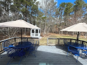 屋外ダイニングエリア