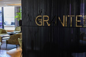 Lobby - Cozy 1-bedroom studio in fantastic Cape Town with AC, gym, swimming pool and Spa (Cape Town)