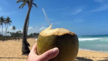 Comfort Double Room, City View | Beach