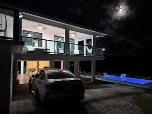 Exterior - @NEW Modern El Yunque Rainforest Best View House with Pool@ (Río Grande)