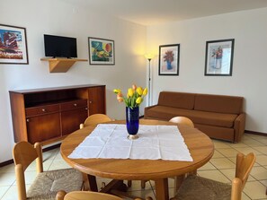 Apartment, 1 Bedroom, Patio, Garden View | Living room - Lignano Apartment With Terrace (Lignano Sabbiadoro)