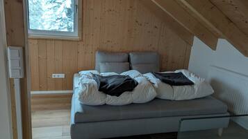2 chambres, bureau, Wi-Fi gratuit, draps fournis