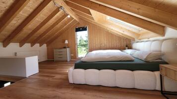 2 chambres, bureau, Wi-Fi gratuit, draps fournis