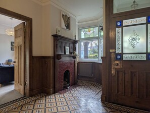 House, 5 Bedrooms, Patio, Garden View | Interior - Allenbrook Holiday Rental (Colwyn Bay)
