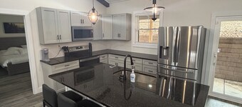 Norris Lake Retreat 1 Mile to Twin Cove Marina Sleeps 8 Boat Parking Near RRB