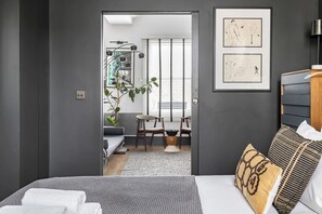 Bügeleisen/Bügelbrett, kostenloses WLAN, Bettwäsche