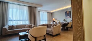 舒適公寓, 城市景觀 | 起居區