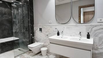 Apartament Comfort, vistes a la ciutat | Bany