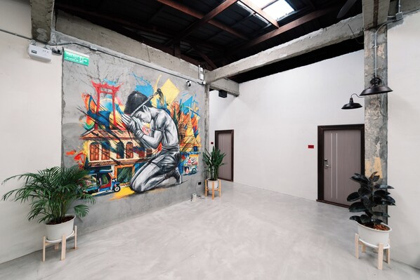 Shared Dormitory, Mixed Dorm | Interior - Kosin House (Bangkok)