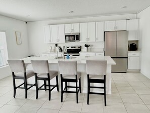 Private kitchen - Luxury 4BR House • Hot Tub • Gym • Pool Table • Near Disney & Orlando (St. Cloud)