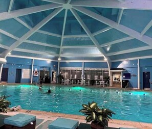 Pool - Cozy Escape: Hot Tub & Sauna by Kalahari (Long Pond)