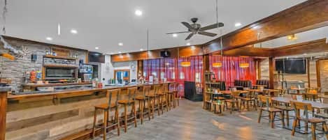 Bar (en la propiedad)