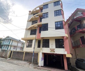 Exterior - Collection O Lapalang Taxi Stand (Shillong)