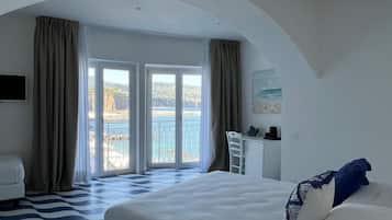 In-room safe, blackout curtains, iron/ironing board, free WiFi