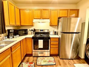 Private kitchen - Route 66 Experience Basecamp (Williams)