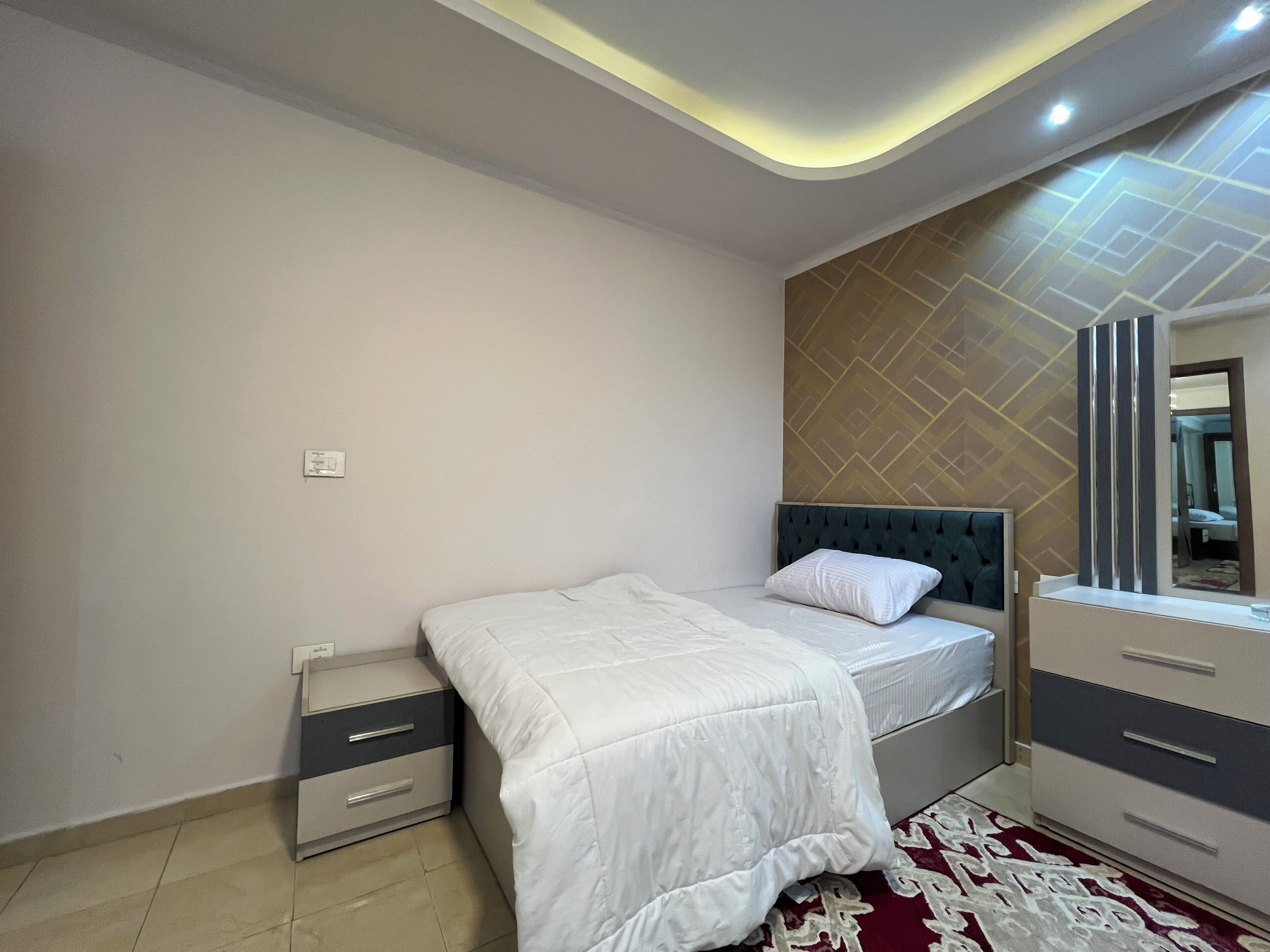 Classic Apartment, Balcony, City View