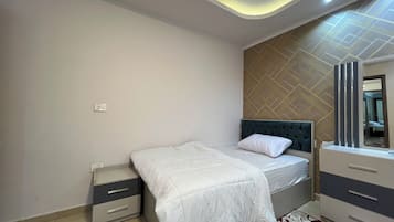 Classic Apartment, Balcony, City View