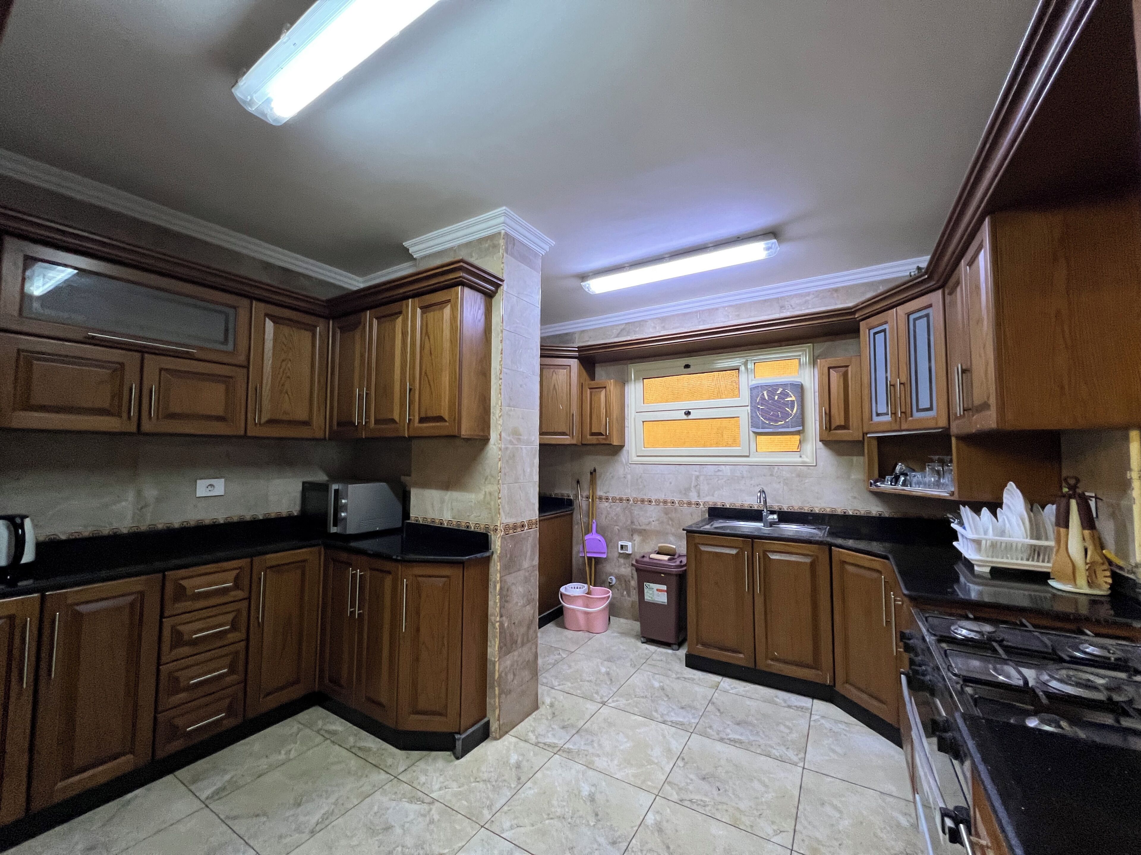 Classic Apartment, Balcony, City View | Private kitchen