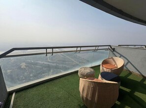 Property grounds - luxury stay at Supernova at 42nd floor ,Noida (Noida)