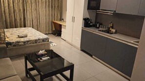 WiFi - luxury stay at Supernova at 42nd floor ,Noida (Noida)