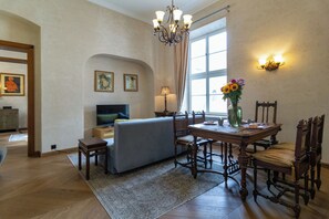 Interior - Sienna, unique oasis with views in Old Towns heart (Kraków)