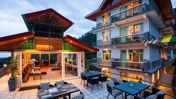 Fachada de la propiedad