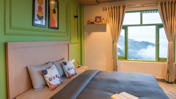 Deluxe Room | Free WiFi, bed sheets