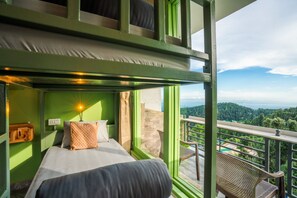 A bed in 4 Bed Female Dorm | Balcony view